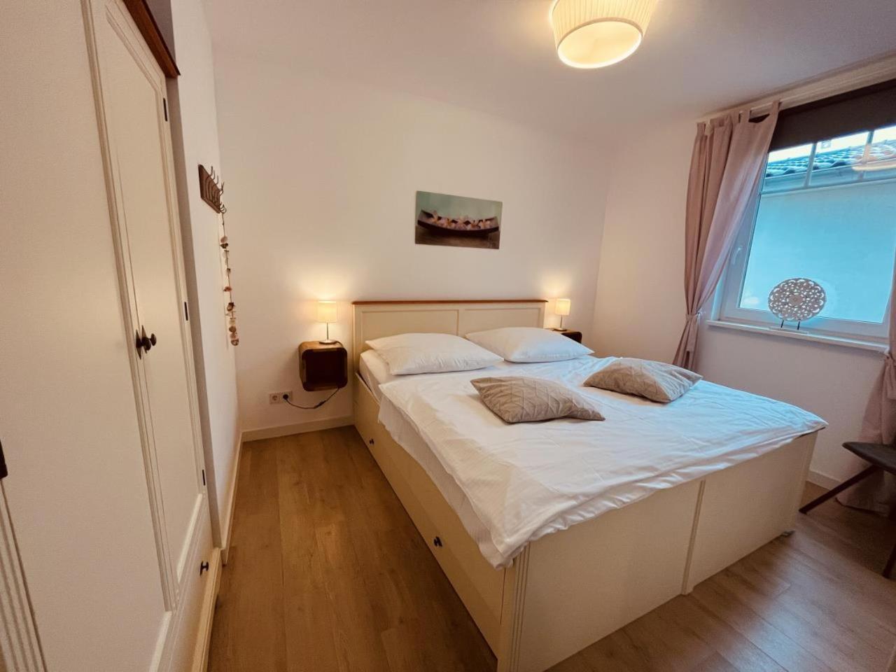 Ferienwohnung Asia In Born Extérieur photo